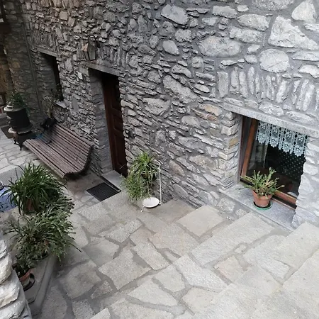 La Maison De Mettelira