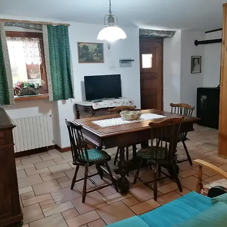 Daire La Maison De Mettelira Courmayeur